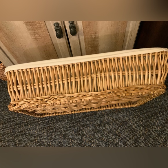 WICKER BASKET - Picture 3 of 5